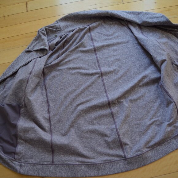Lululemon Rulu Rally Wrap Size 12 - Picture 9 of 13